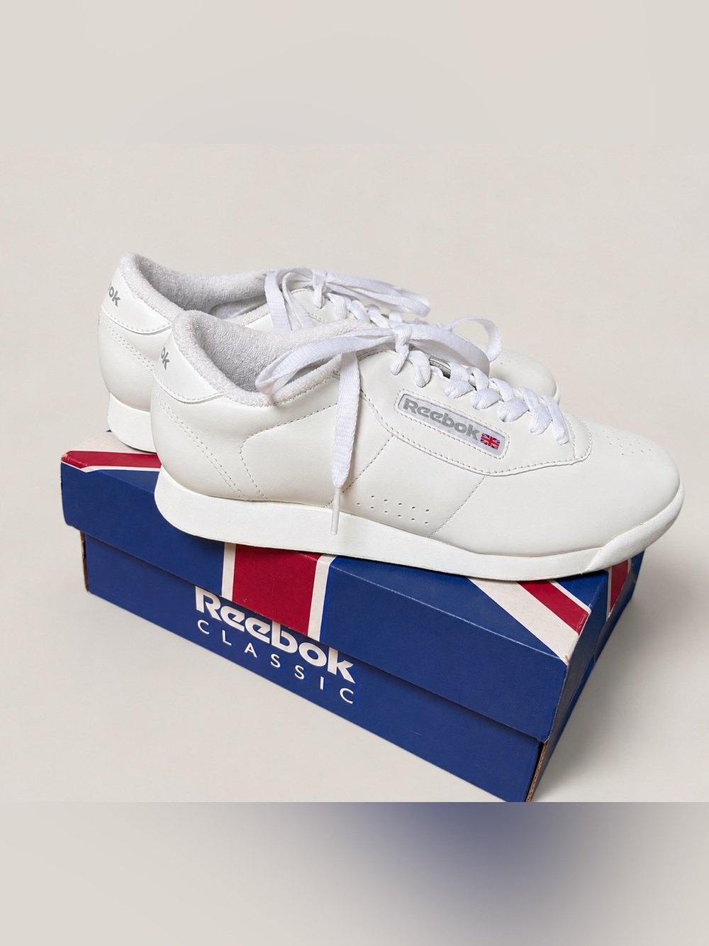Reebok Classic Princess White Leather Sneakers Women’s 6.5 Retro Vintage